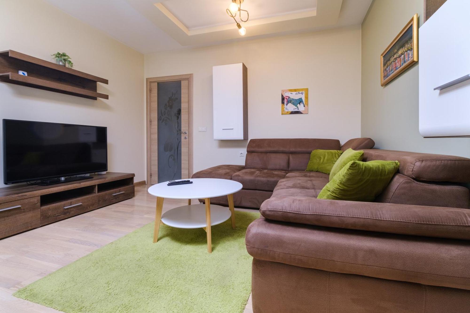 Riverside 2-Bedroom Apartment Płowdiw Zewnętrze zdjęcie