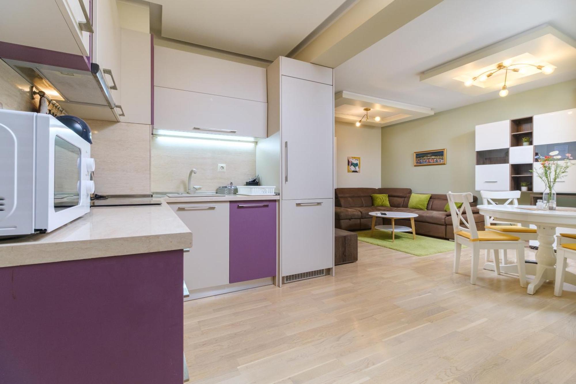 Riverside 2-Bedroom Apartment Płowdiw Zewnętrze zdjęcie